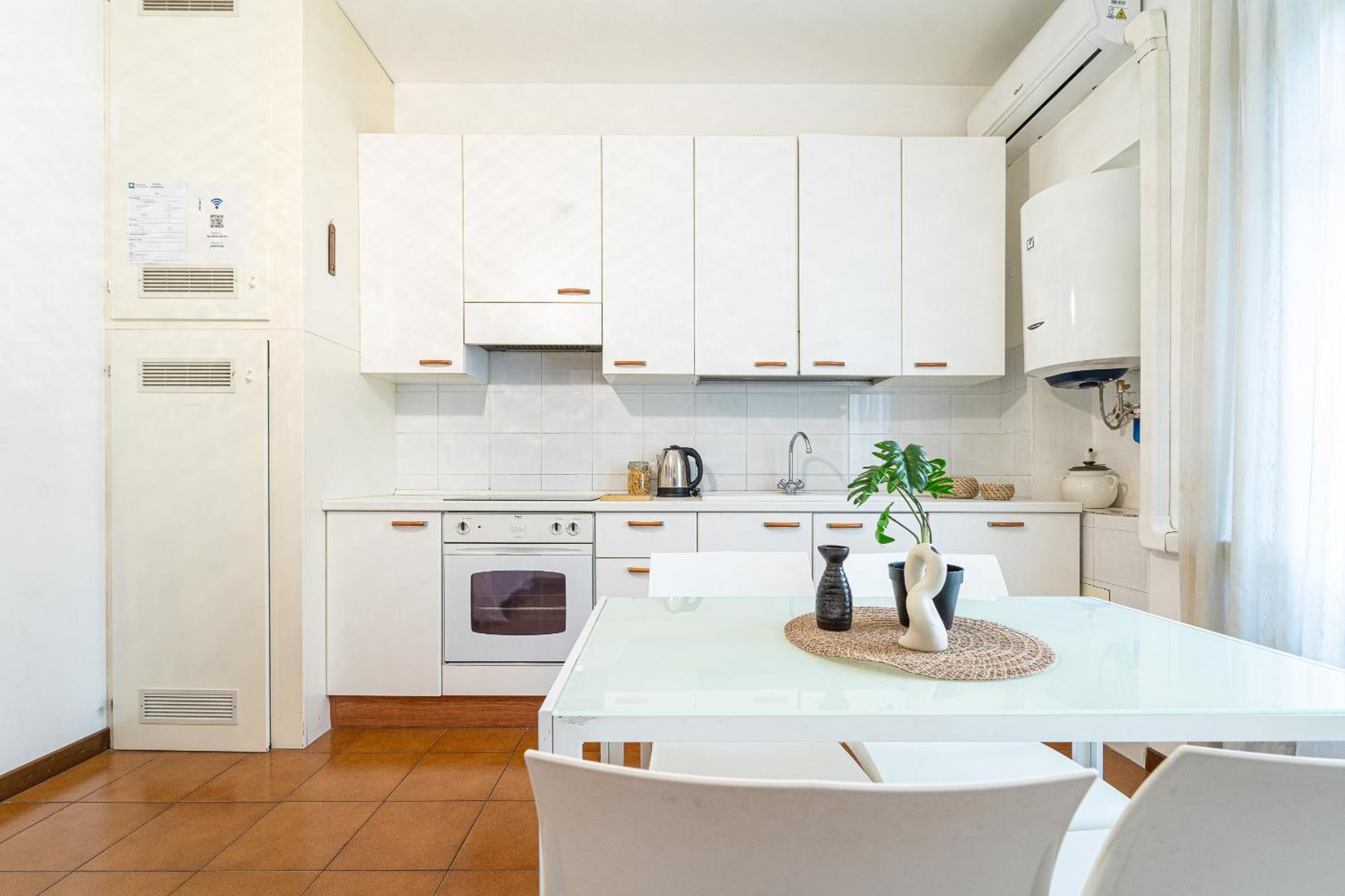 Easy Central Apartment - Milano Porta Romana Buitenkant foto
