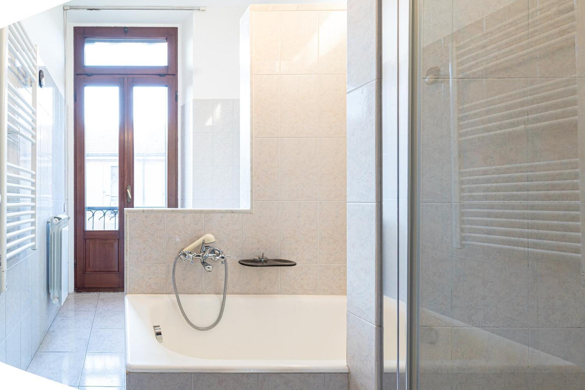 Easy Central Apartment - Milano Porta Romana Buitenkant foto